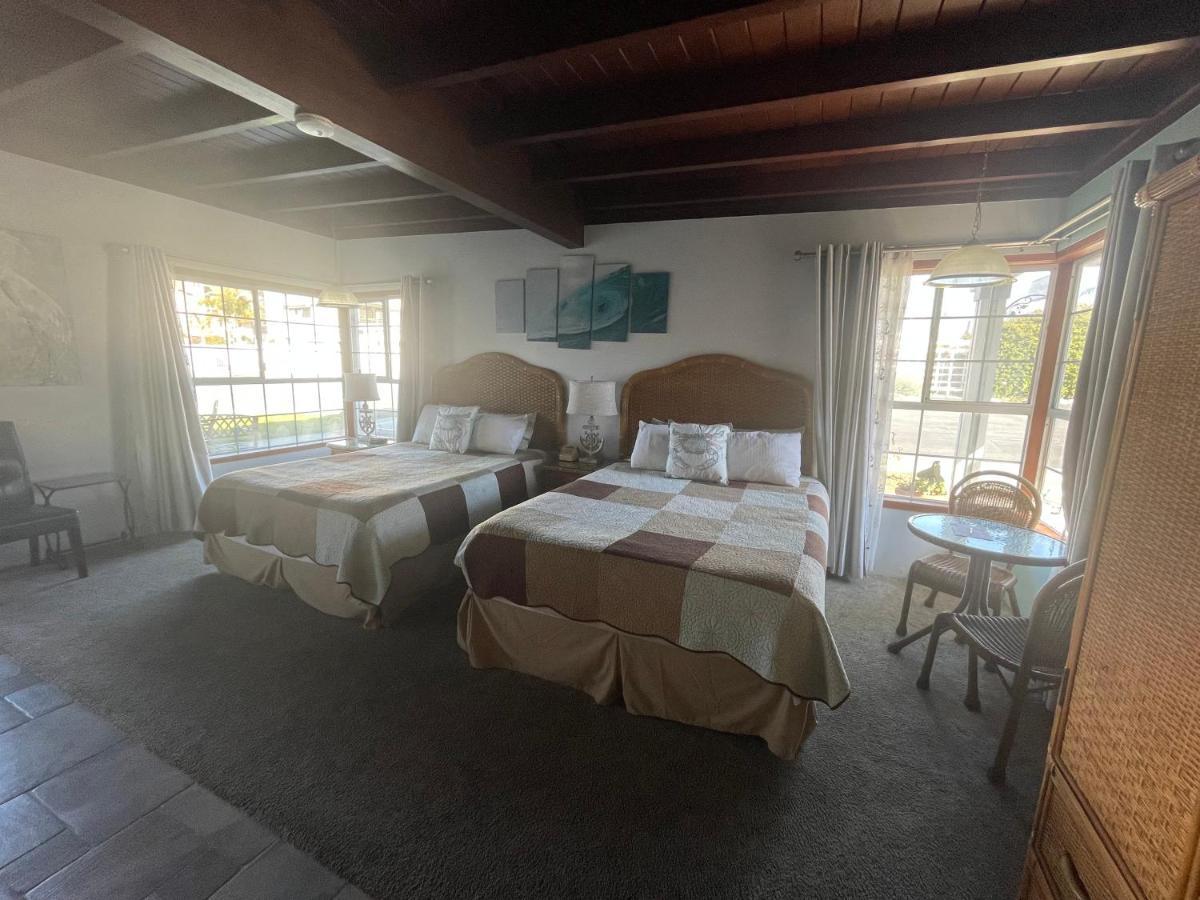 Edgewater Beach Inn & Suites Санта-Крус Экстерьер фото